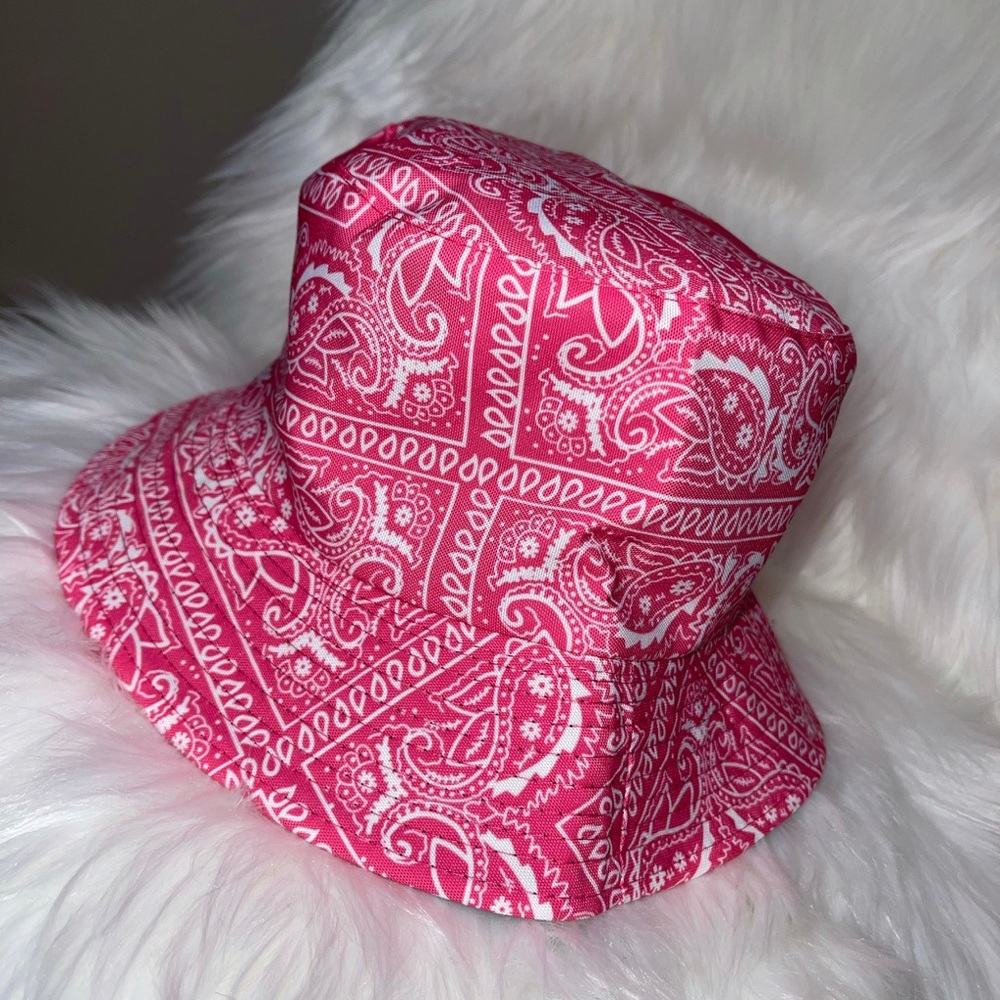 Reversible bucket hat.
